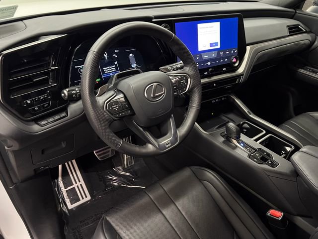 Certified 2024 Lexus TX 500h AWD w/ Technology Package image 16
