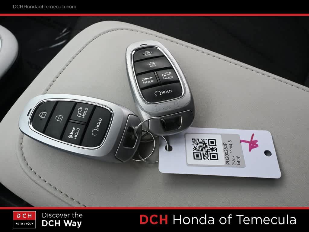 Used 2023 Hyundai Ioniq 5 SE AWD/4WD image 16