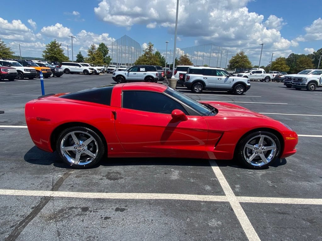 Used 2007 Chevrolet Corvette Coupe RWD image 8