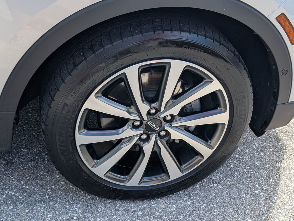 Used 2019 Lincoln MKC Reserve w/ MKC Technology Package image 17