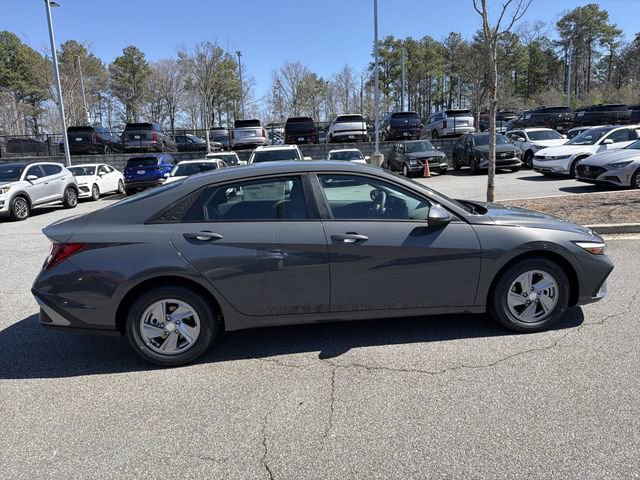 New 2026 Hyundai Elantra SE w/ Cargo Package image 8