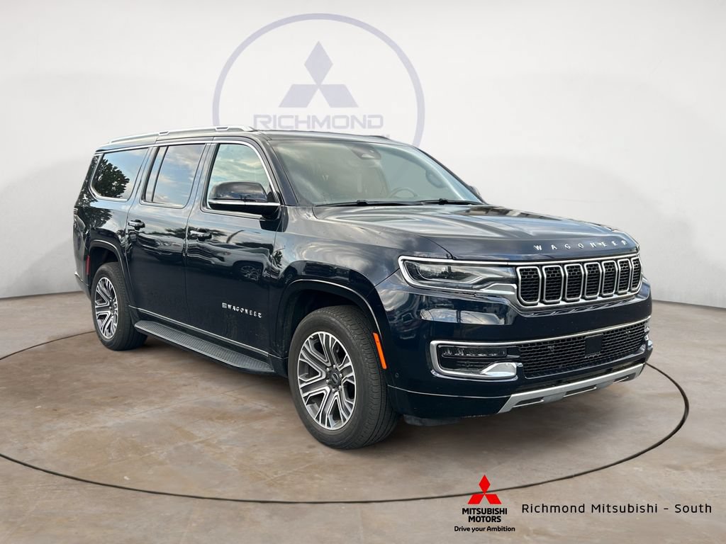 Used 2025 Jeep Wagoneer L Series II w/ 8-pass Seating Package AWD/4WD image 1