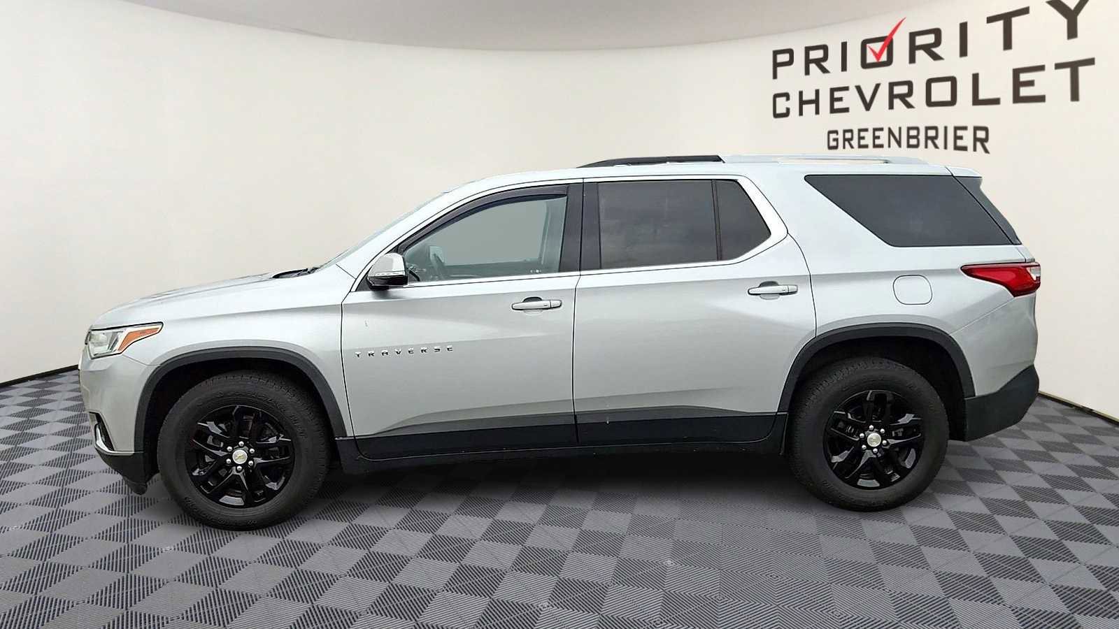 Used 2018 Chevrolet Traverse LT image 5