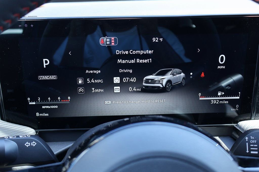 New 2026 Nissan Kicks SR image 9