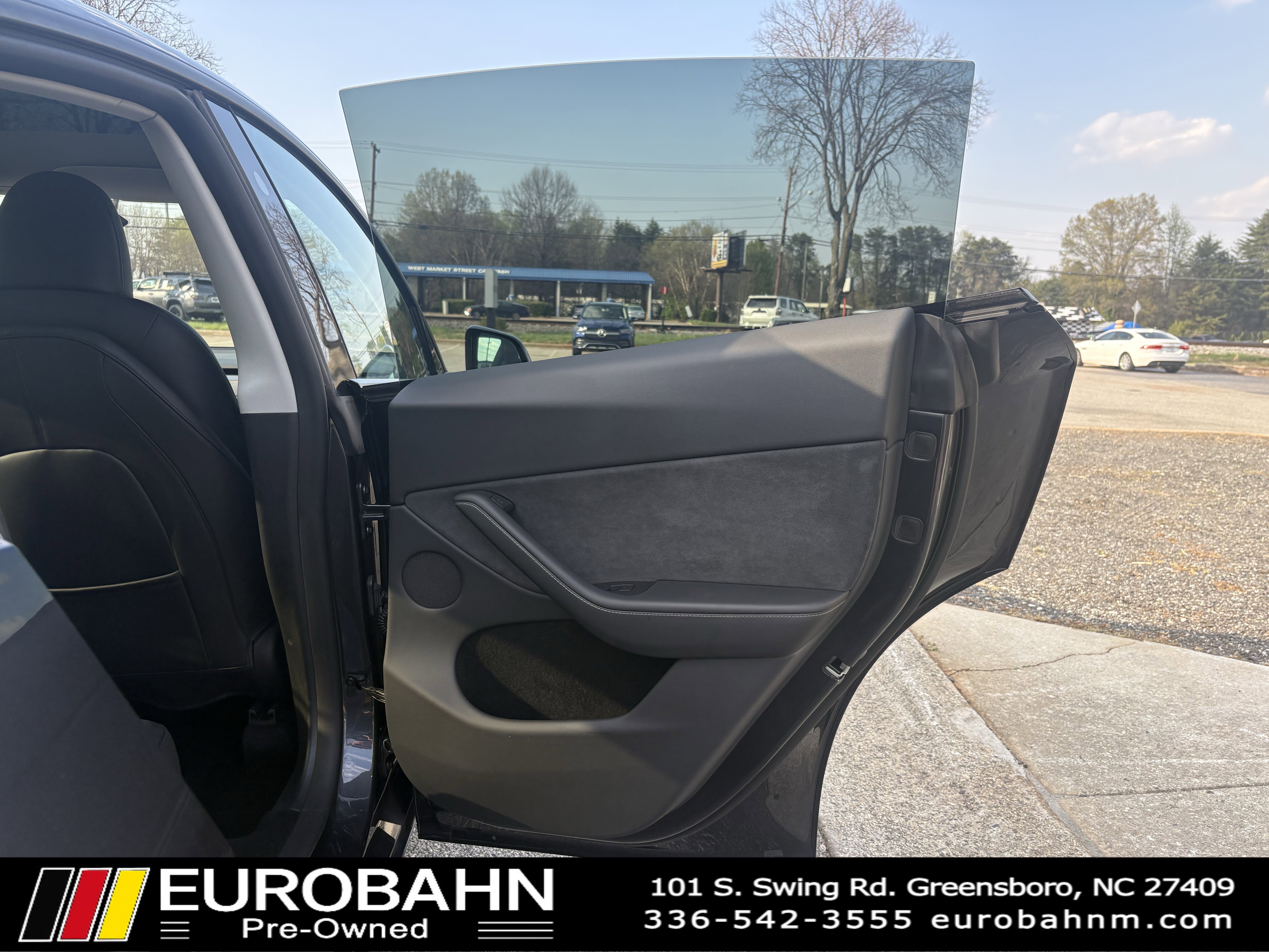 Used 2024 Tesla Model Y Long Range image 12