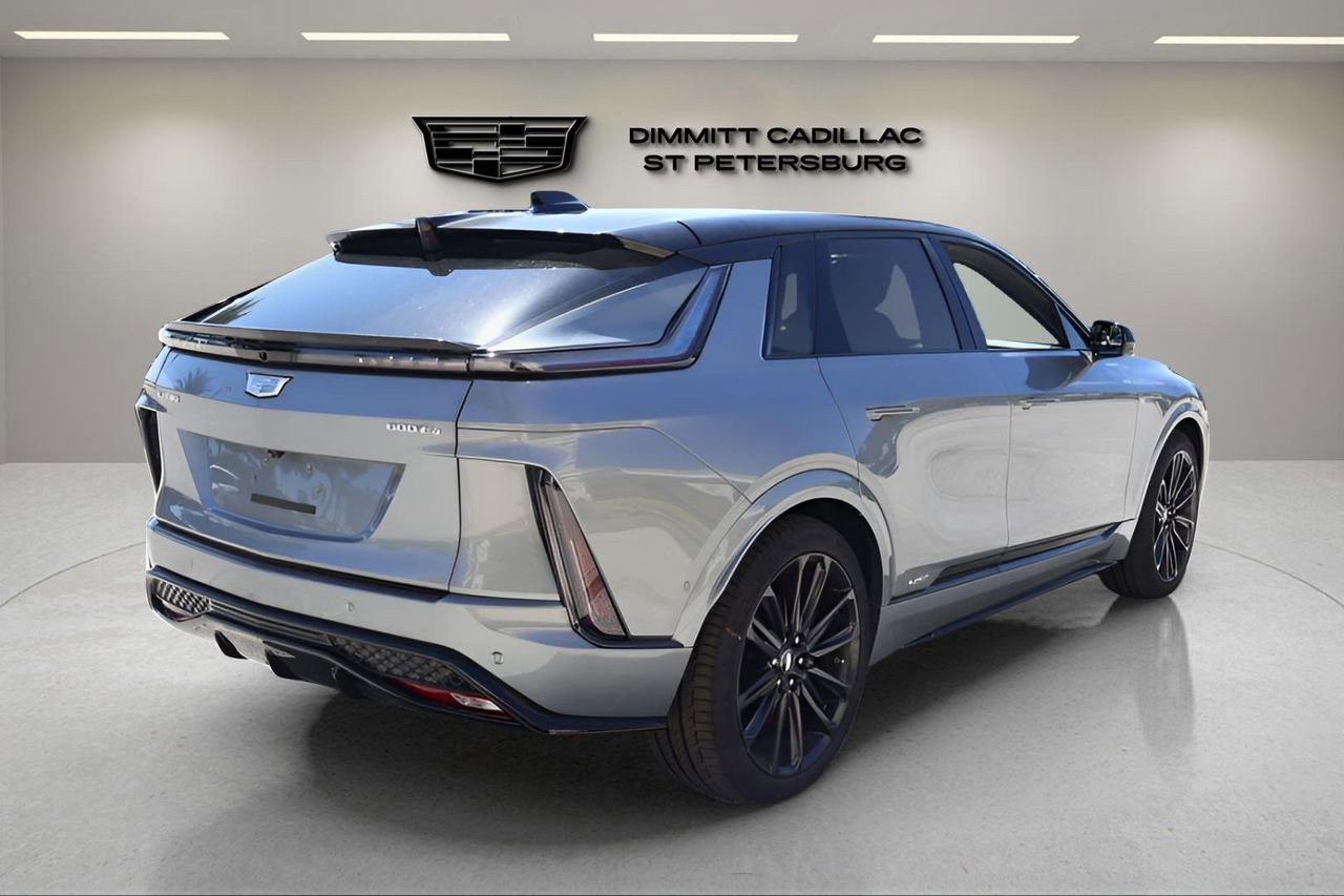 New 2026 Cadillac Lyriq V image 5