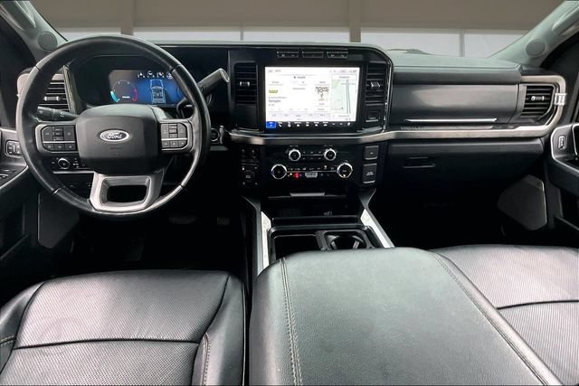 Used 2023 Ford F250 Lariat w/ Sport Appearance Package AWD/4WD image 16