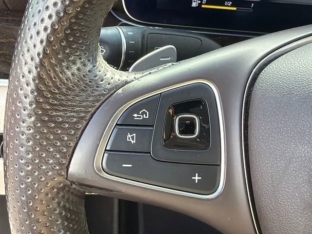 Used 2018 Mercedes-Benz E 400 E 400 image 21
