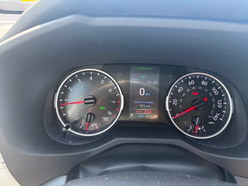 Used 2021 Toyota RAV4 XLE w/ Convenience Package AWD/4WD image 20