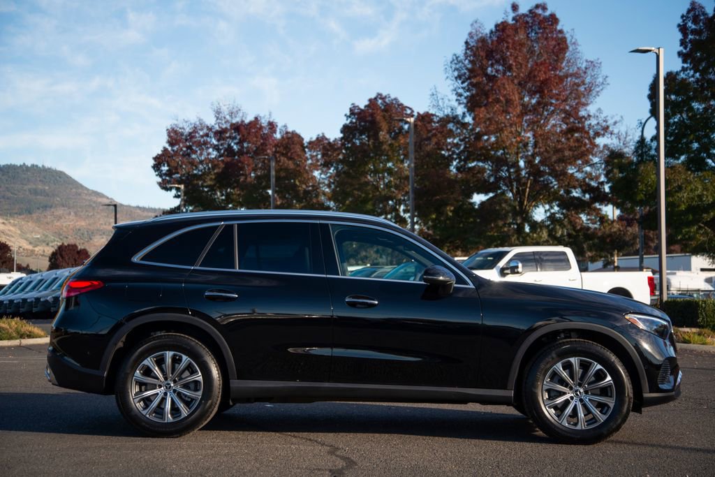New 2026 Mercedes-Benz GLC 300 4MATIC image 5
