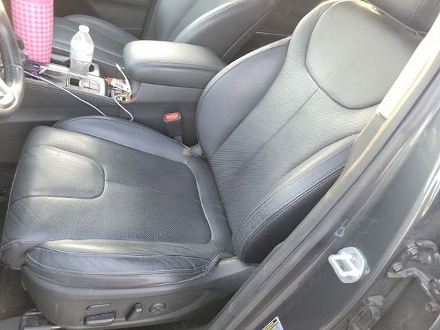 Used 2019 Hyundai Santa Fe AWD w/ Cargo Package image 15