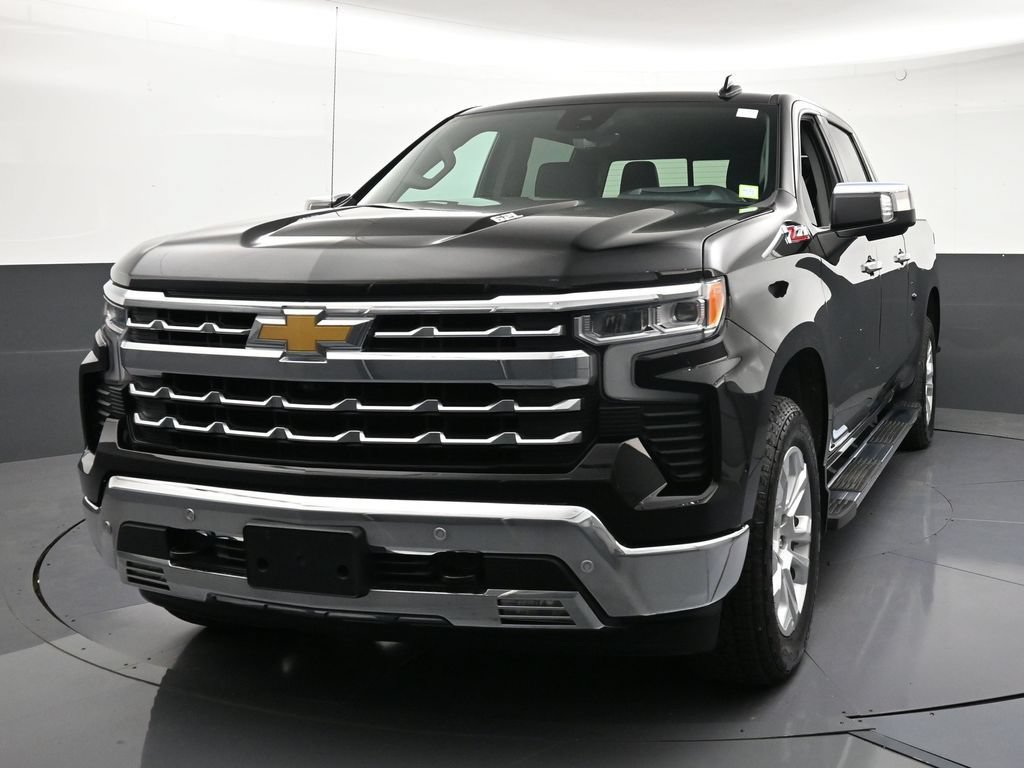 Certified 2023 Chevrolet Silverado 1500 LTZ w/ LTZ Premium Package AWD/4WD image 8