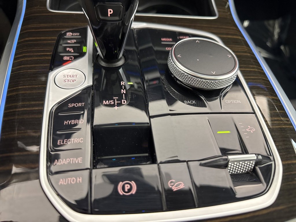 Used 2021 BMW X5 xDrive45e w/ Premium Package 3 image 27