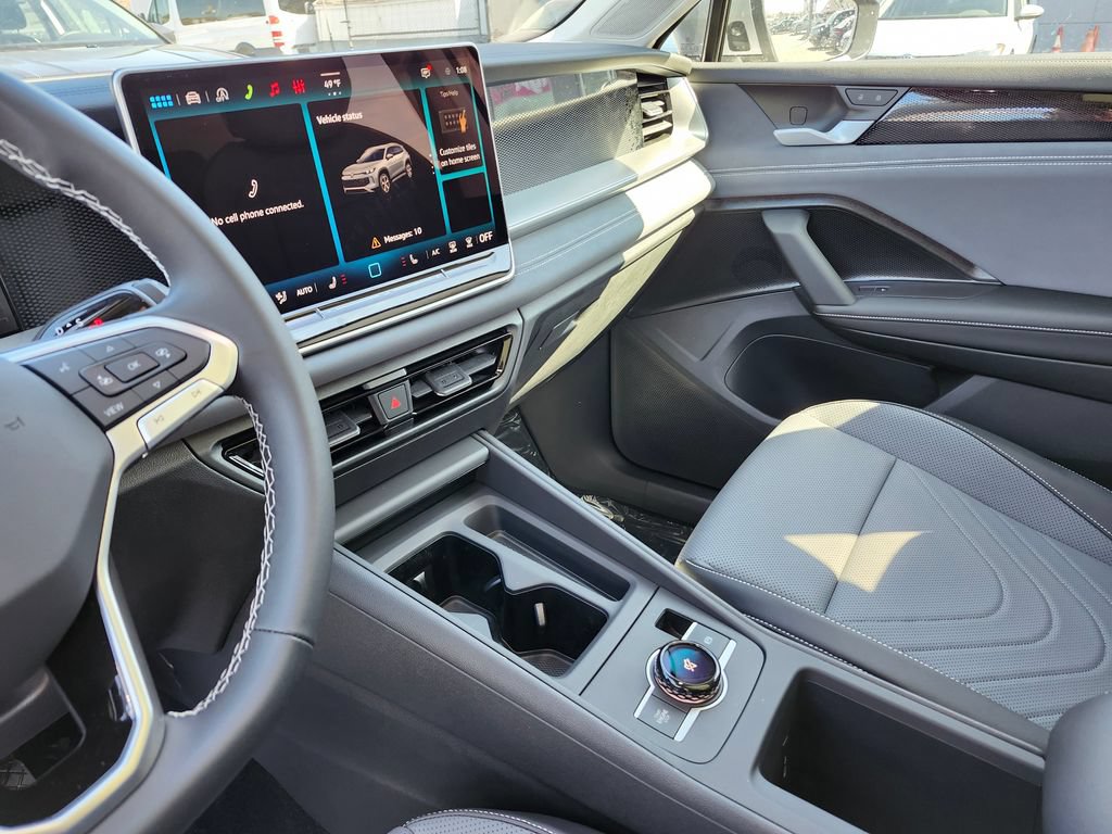 New 2026 Volkswagen Tiguan SE AWD/4WD image 7