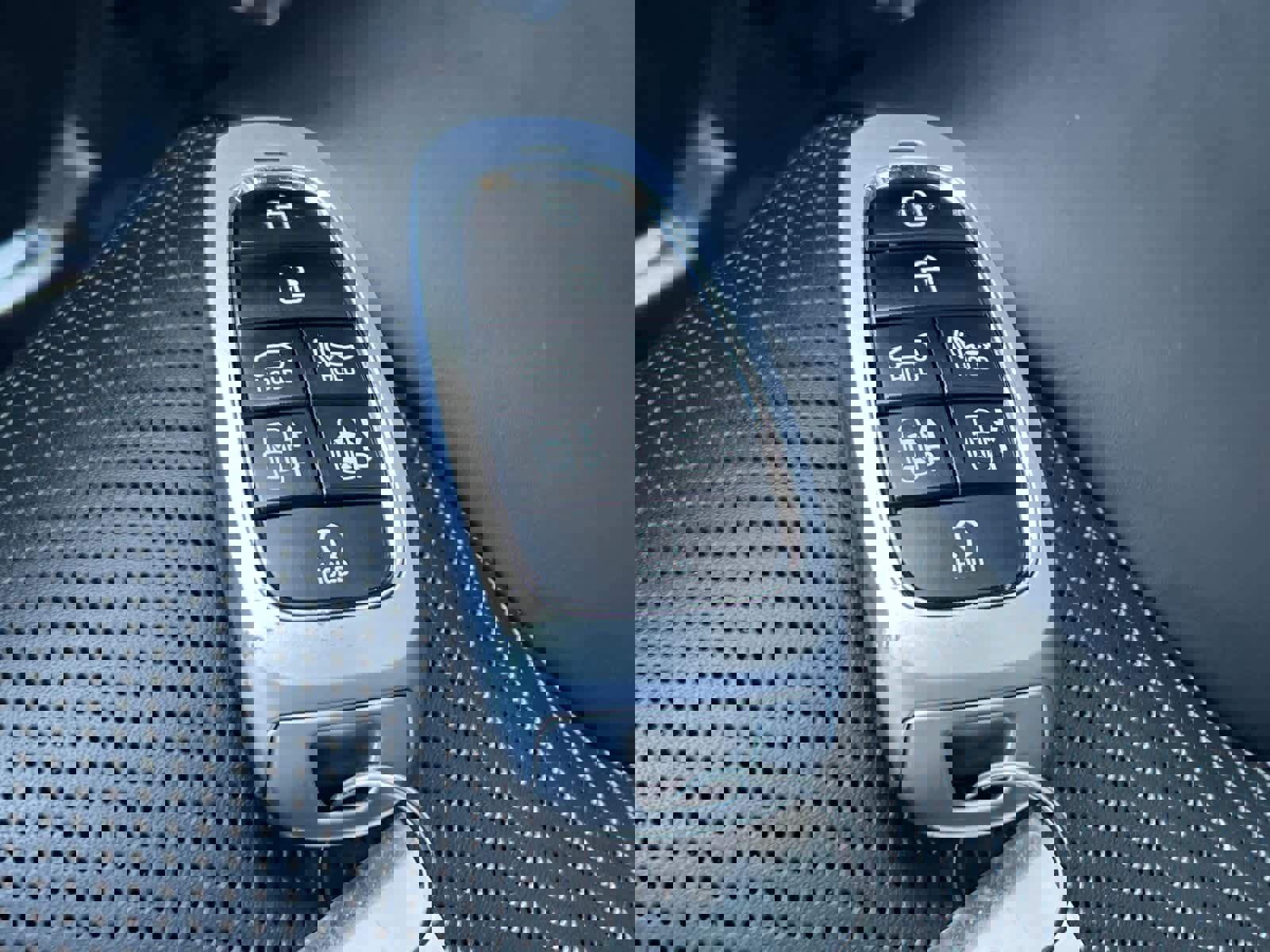 Used 2025 Hyundai Palisade Calligraphy image 30