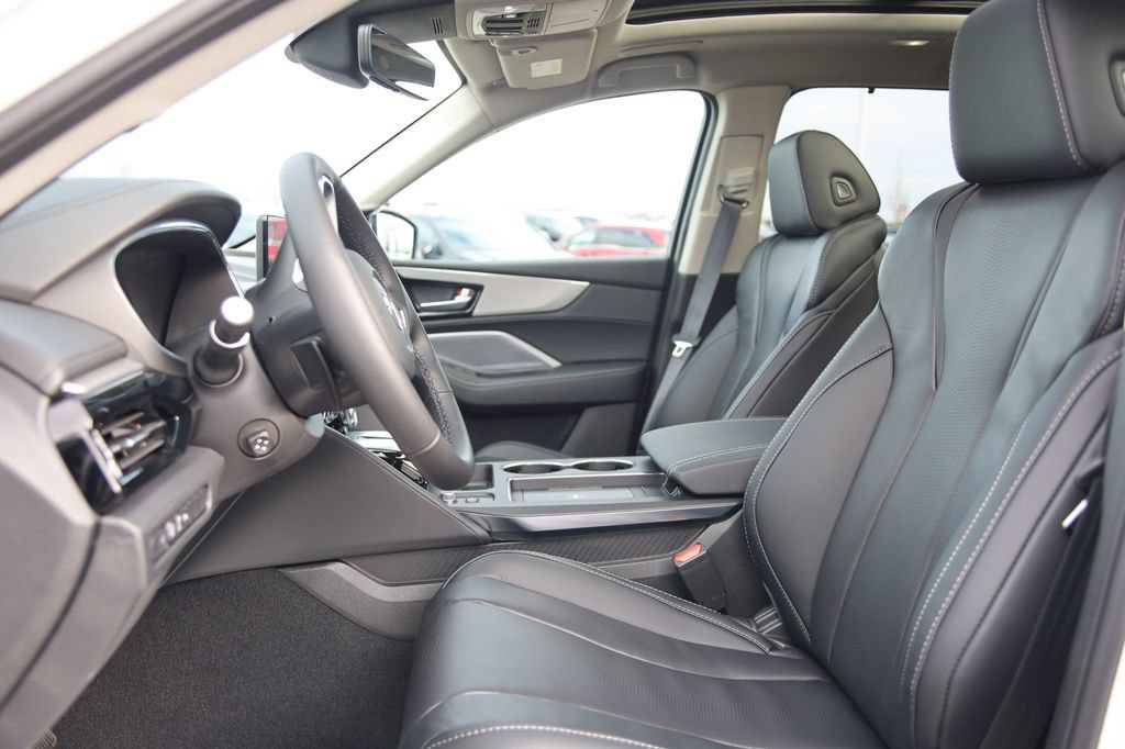 New 2026 Acura MDX w/ Technology Package FWD image 12