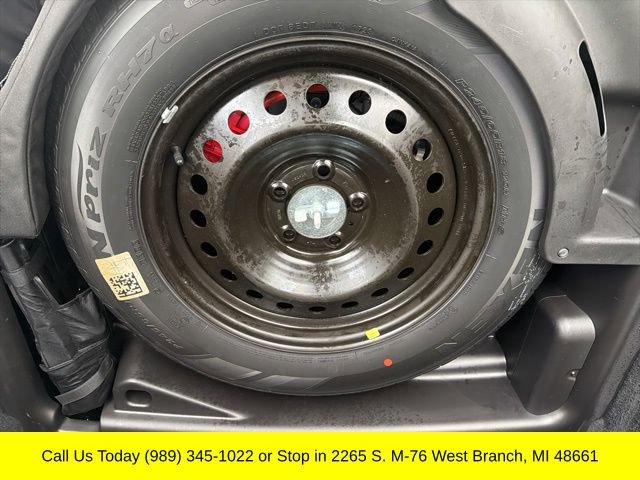 Used 2024 Jeep Grand Cherokee Overland w/ Advanced Protech Group III image 41