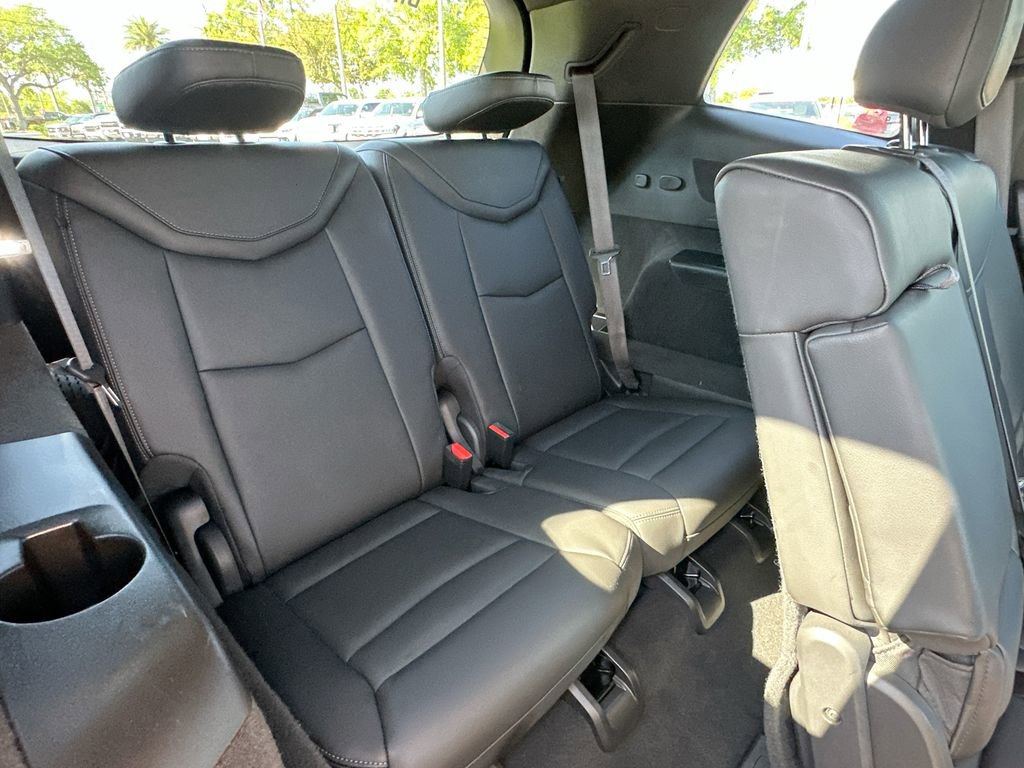 Used 2022 Cadillac XT6 Luxury image 28