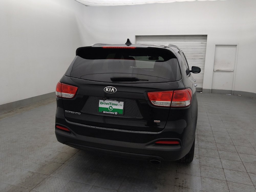 Used 2018 Kia Sorento LX FWD image 7