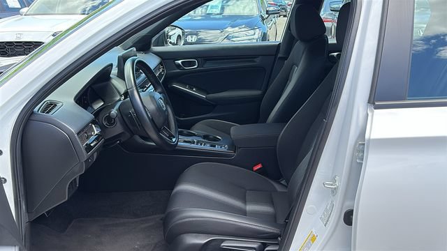 Used 2025 Honda Civic Sport image 11