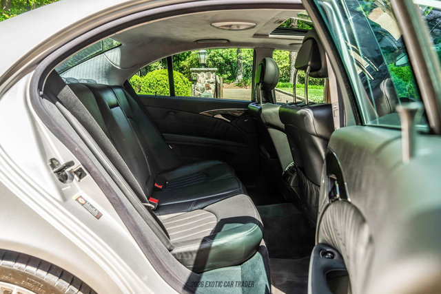 Used 2005 Mercedes-Benz E 55 AMG Sedan image 93
