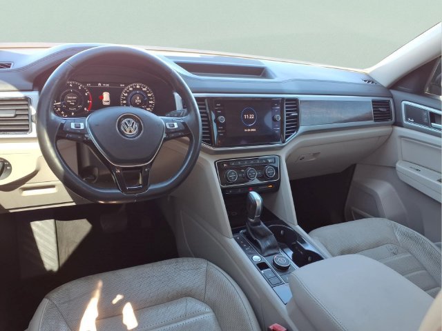 Used 2018 Volkswagen Atlas SEL Premium AWD/4WD image 5