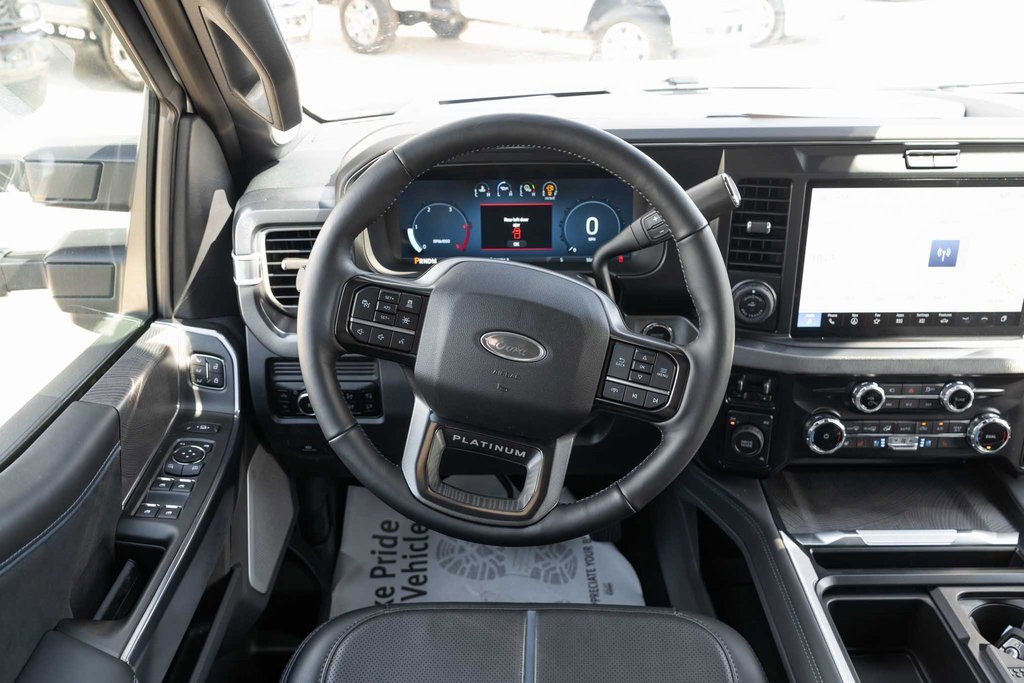 Used 2025 Ford F350 Platinum image 17