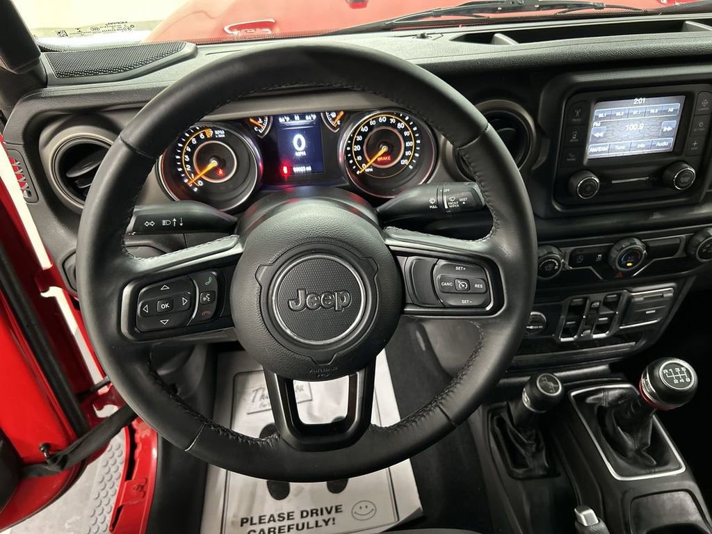 Used 2019 Jeep Wrangler Unlimited Sport S AWD/4WD image 4