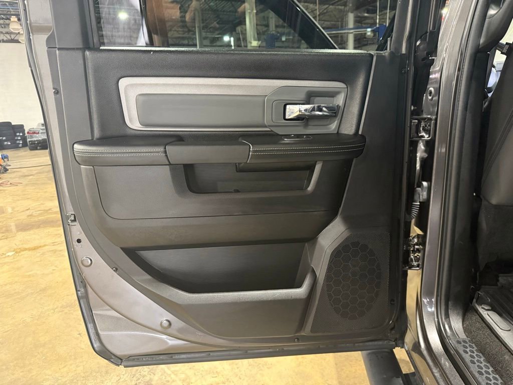 Used 2018 RAM 2500 Power Wagon w/ Luxury Group AWD/4WD image 37