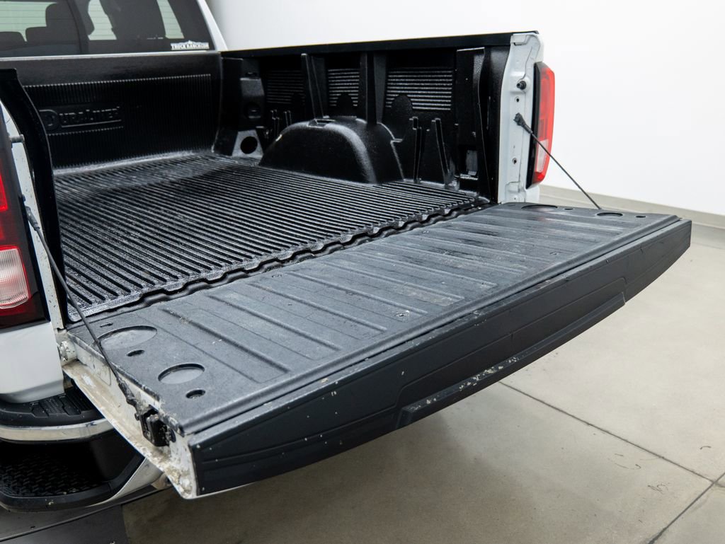 Used 2023 GMC Sierra 1500 SLE AWD/4WD image 61