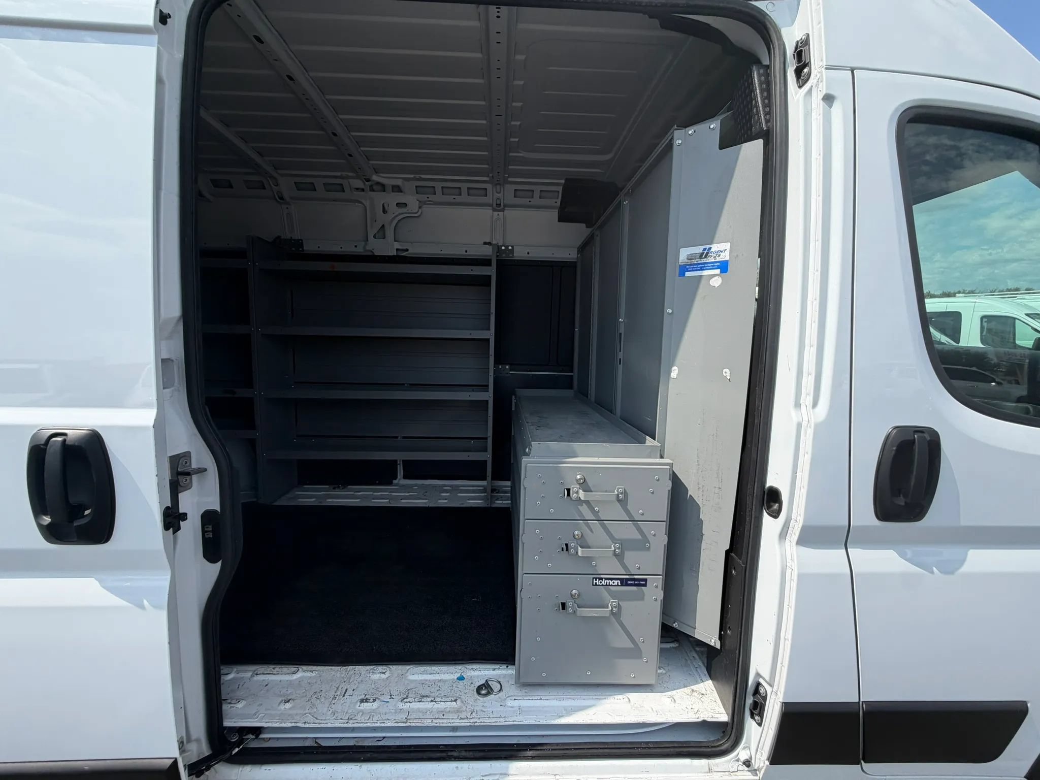 Used 2023 RAM ProMaster 2500 FWD image 13
