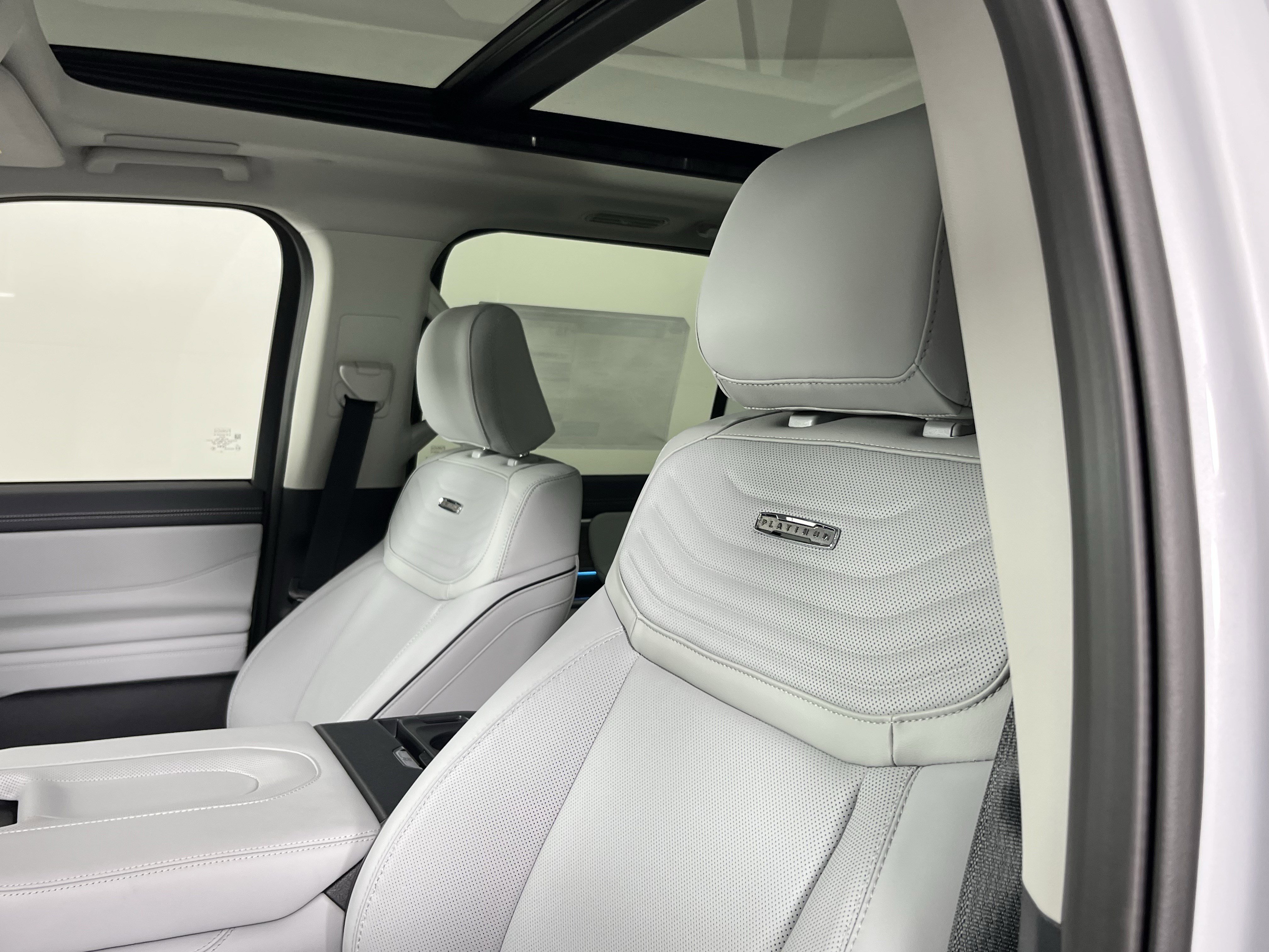 New 2025 Ford Expedition Max Platinum w/ Platinum Ultimate Package image 17