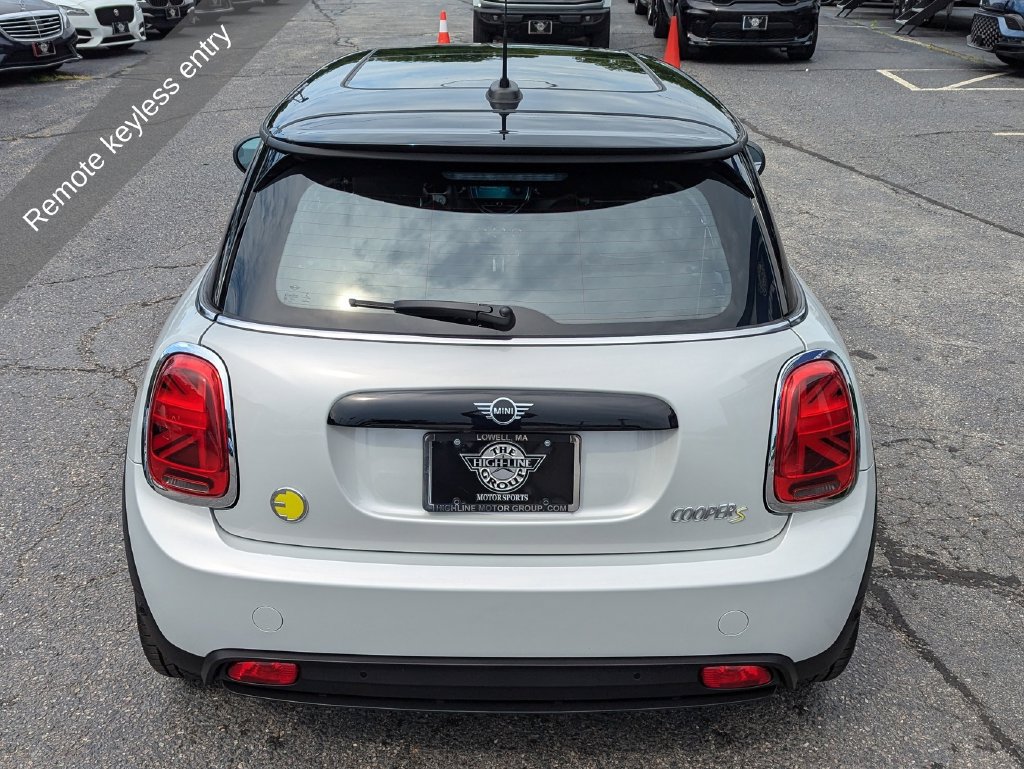 Used 2022 MINI Cooper SE FWD image 10