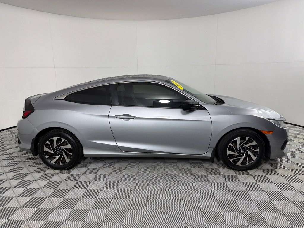 Used 2017 Honda Civic LX image 4