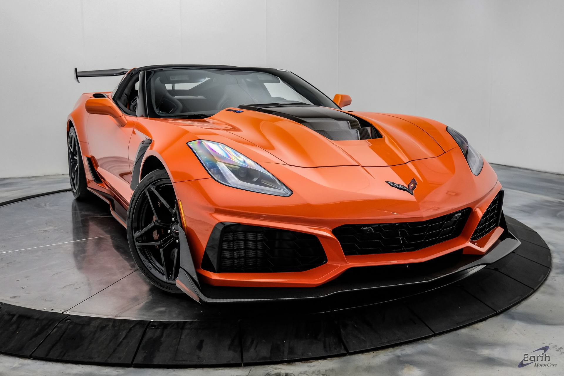 Used 2019 Chevrolet Corvette ZR1 RWD image 31