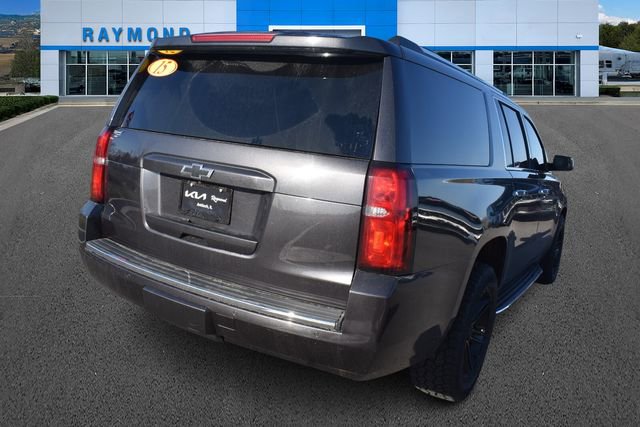 Used 2015 Chevrolet Suburban LTZ image 3