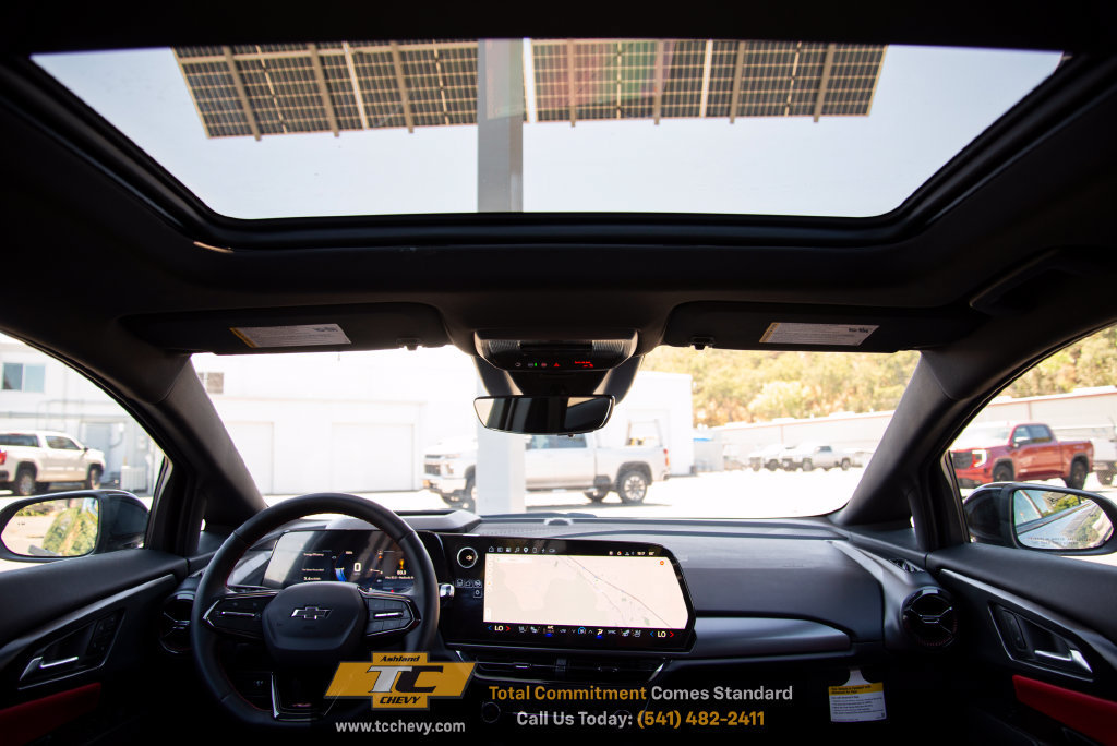 New 2026 Chevrolet Equinox EV RS w/ Convenience Package II AWD/4WD image 15