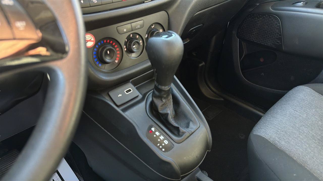 Used 2022 RAM ProMaster City Tradesman FWD image 19