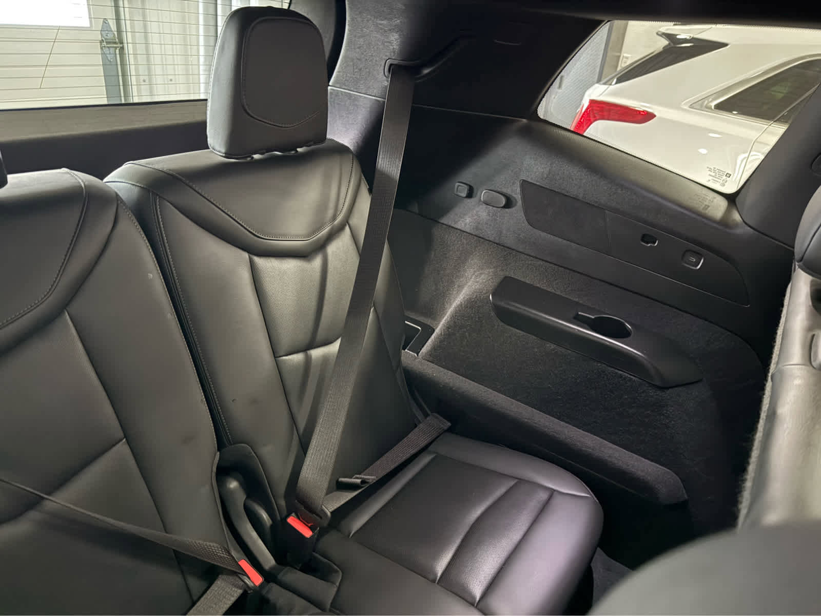 Used 2023 Cadillac XT6 Sport w/ Technology Package image 27