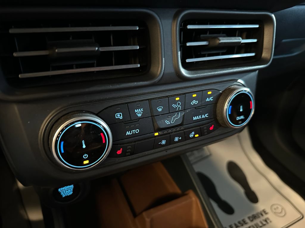 Used 2024 Ford Maverick Lariat AWD/4WD image 16