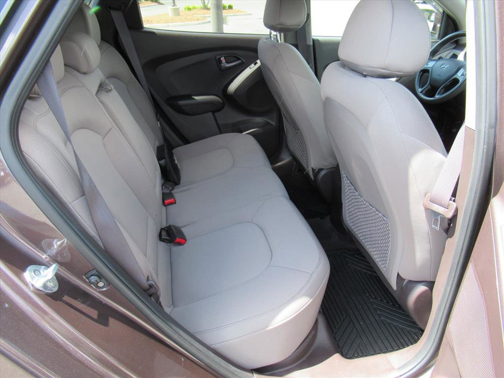Used 2014 Hyundai Tucson GLS image 28