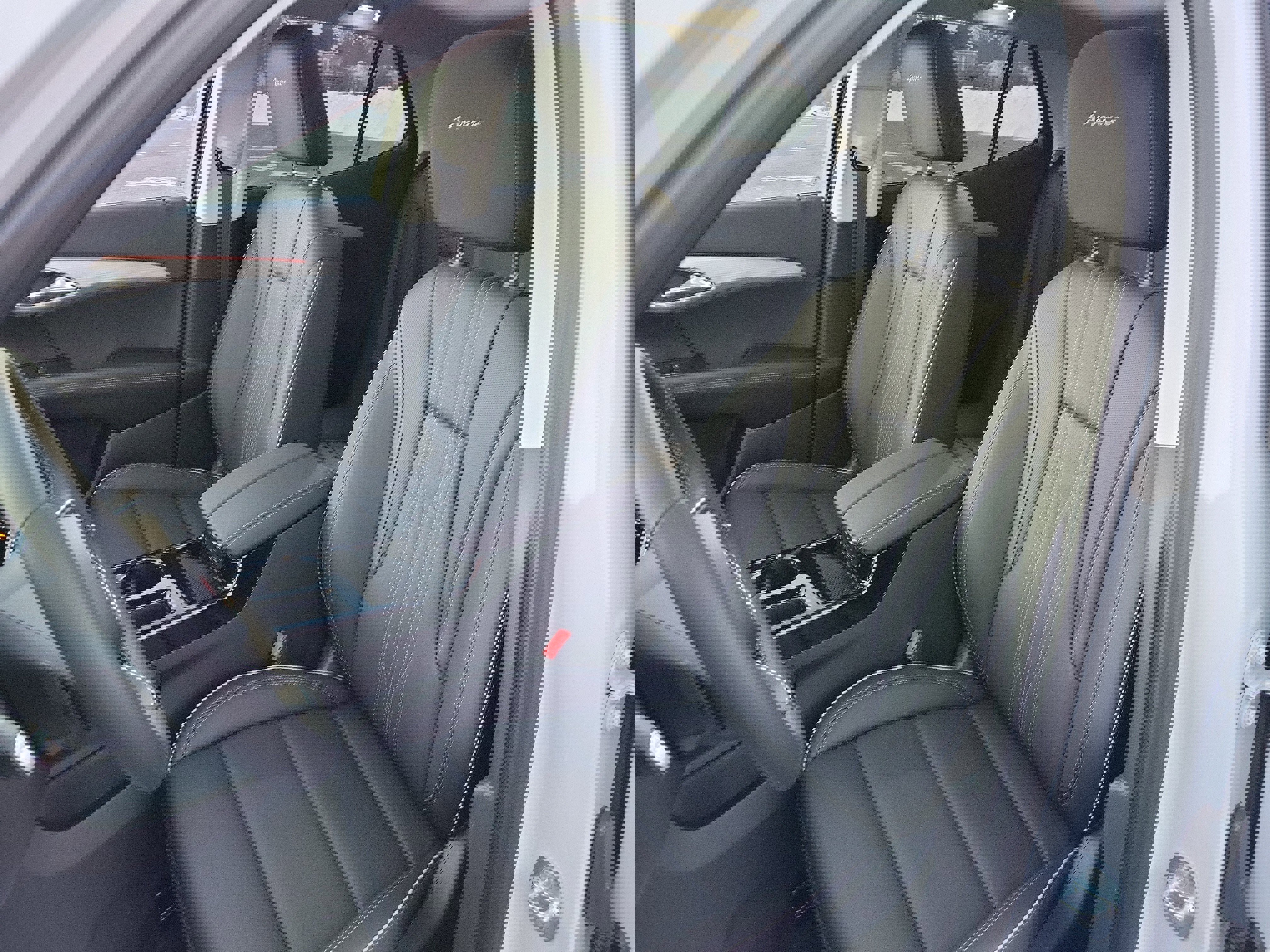 New 2026 Buick Envision Avenir image 4