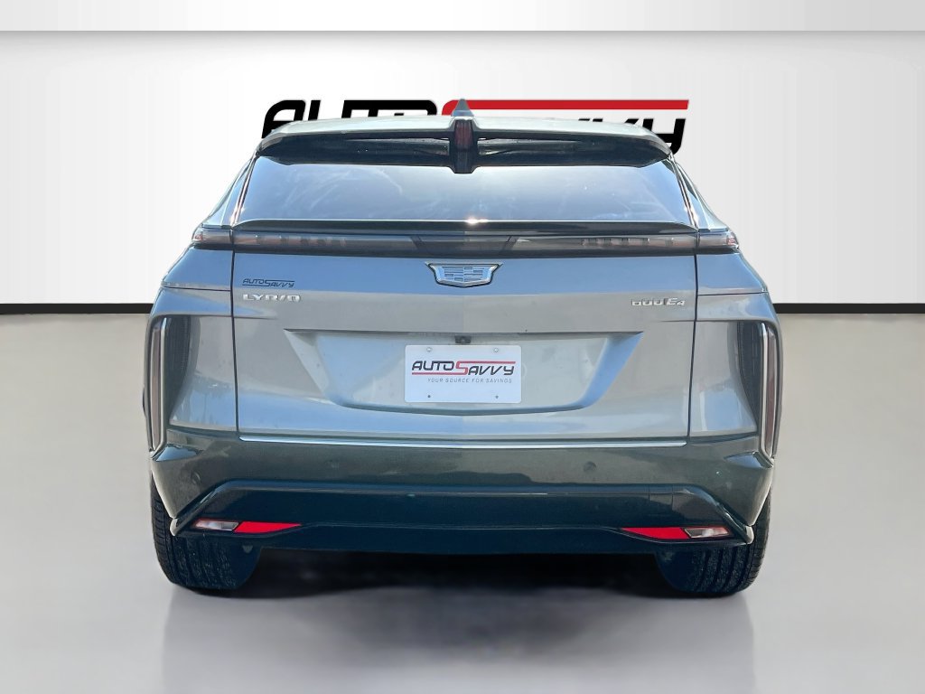 Used 2026 Cadillac Lyriq Luxury AWD/4WD image 6