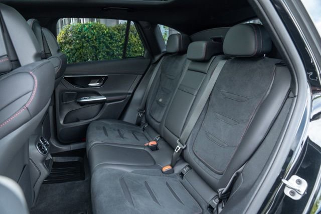 Used 2025 Mercedes-Benz GLC 43 AMG 4MATIC image 46