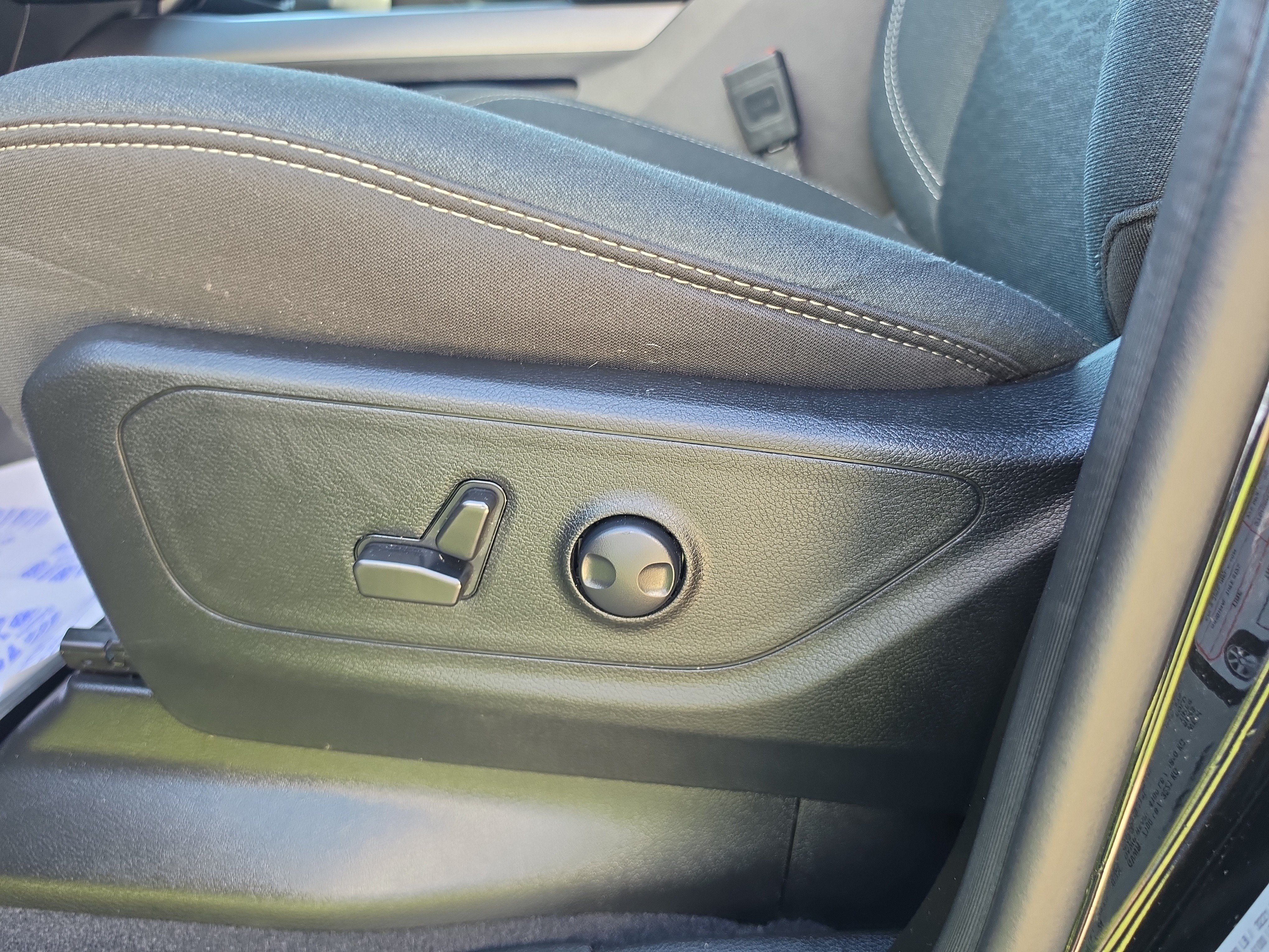 Used 2025 RAM 1500 Big Horn AWD/4WD image 13