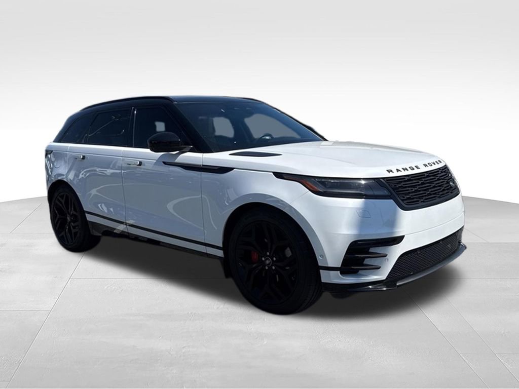 Used 2024 Land Rover Range Rover Velar Dynamic SE AWD/4WD image 3