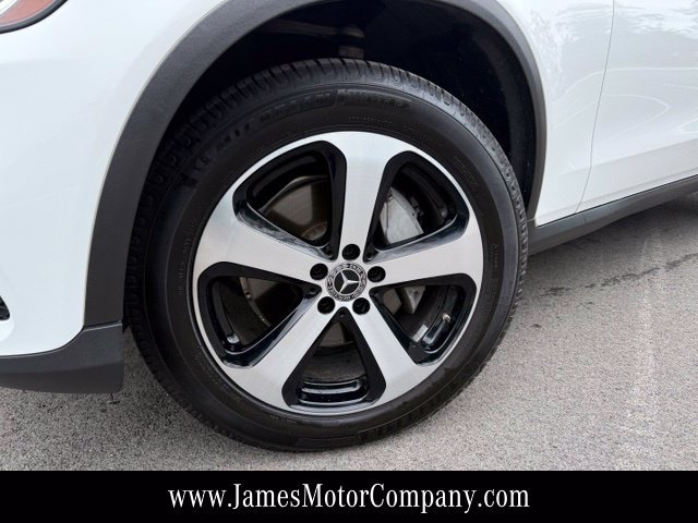 Certified 2020 Mercedes-Benz GLC 300 4MATIC image 4