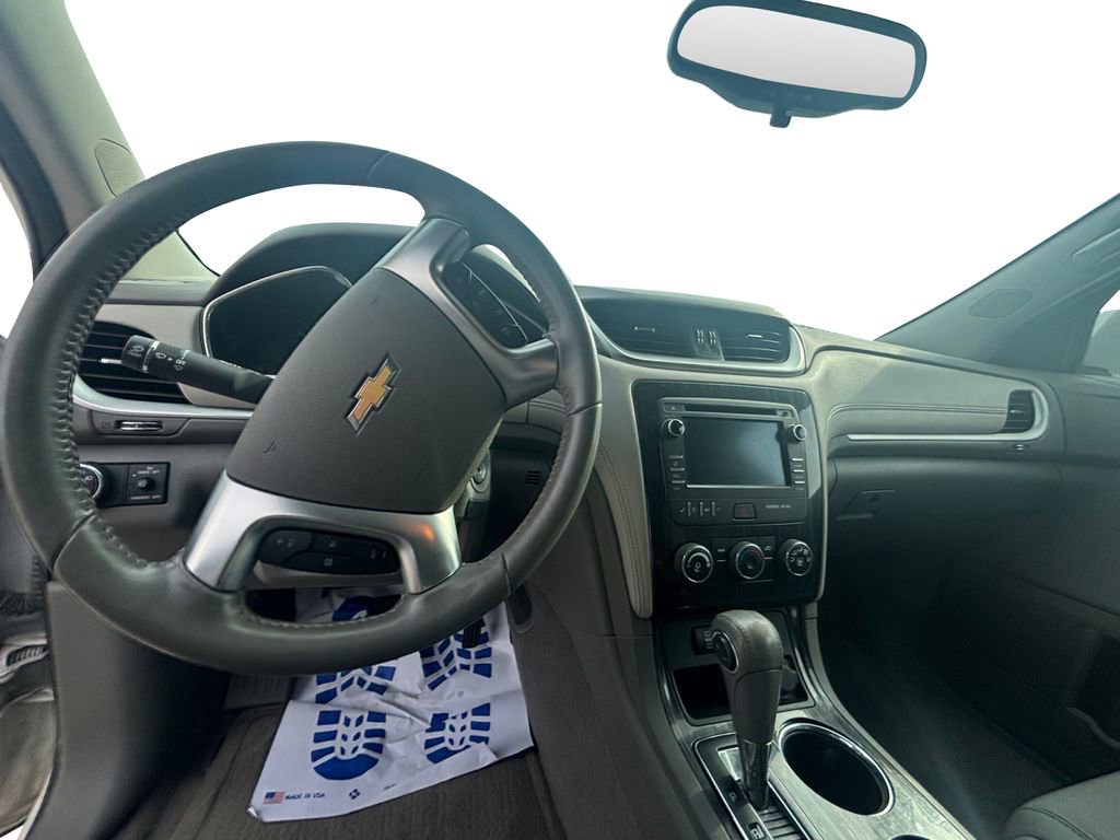 Used 2016 Chevrolet Traverse LT image 10