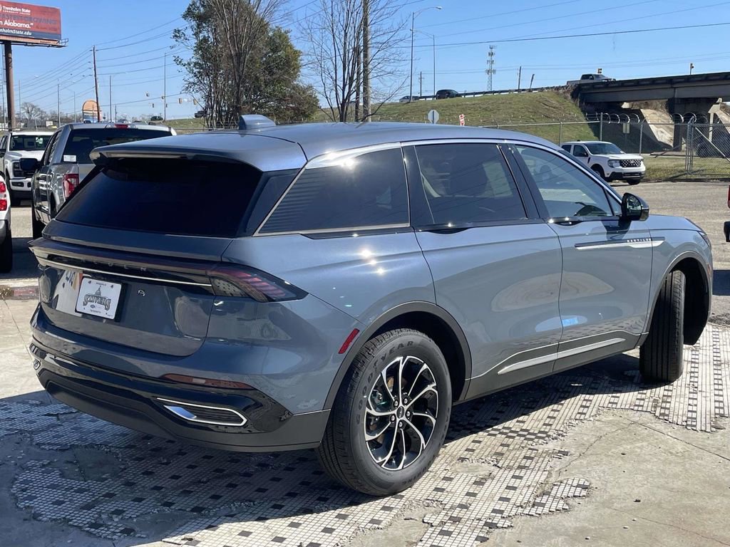 New 2026 Lincoln Nautilus Premier image 3