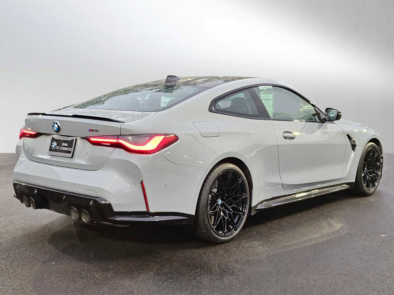 Used 2021 BMW M4 Coupe w/ Executive Package image 3